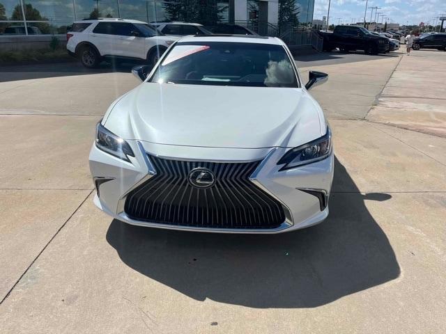 used 2019 Lexus ES 350 car, priced at $29,623