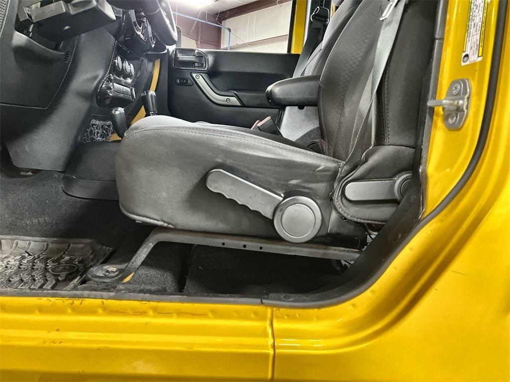 used 2015 Jeep Wrangler Unlimited car, priced at $16,982