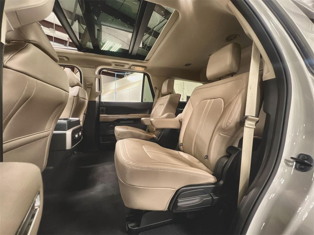 used 2024 Ford Expedition car, priced at $62,421