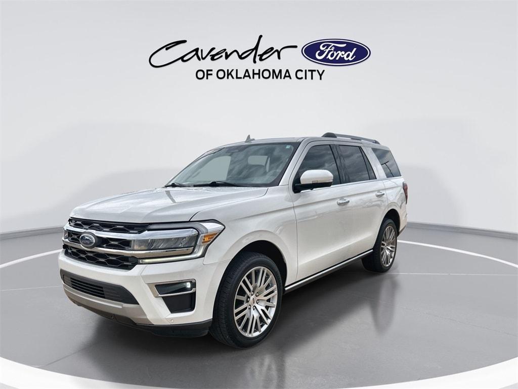 used 2024 Ford Expedition car, priced at $62,421