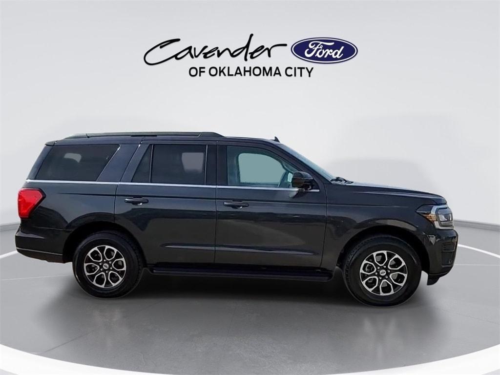 used 2022 Ford Expedition car, priced at $40,682