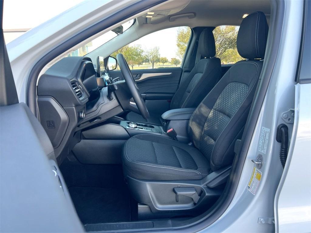 new 2025 Ford Escape car, priced at $28,940