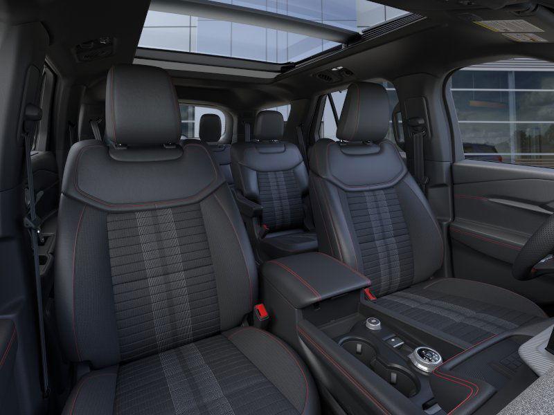 new 2025 Ford Explorer car, priced at $50,037