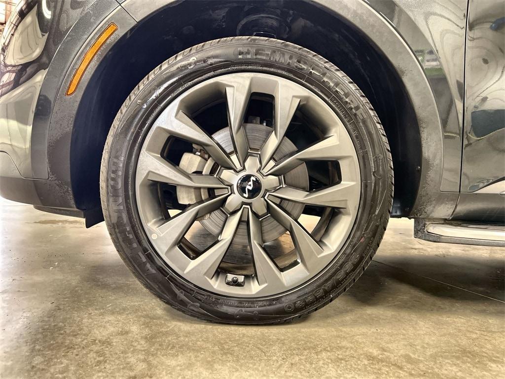 used 2022 Kia Sorento car, priced at $29,287