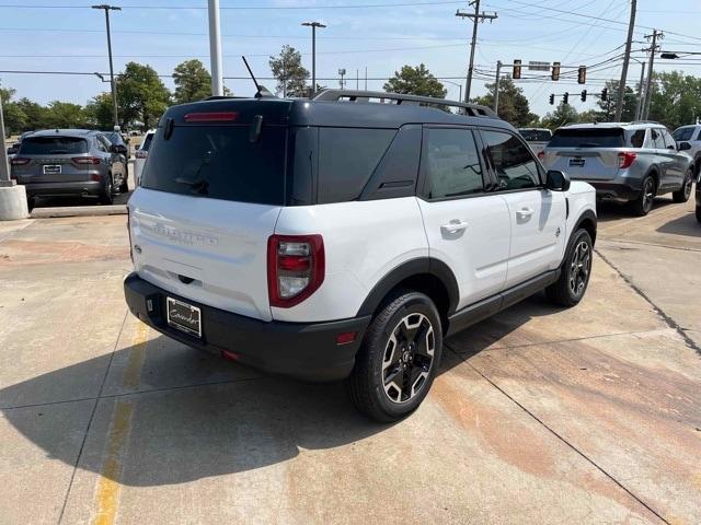 new 2024 Ford Bronco Sport car, priced at $36,953