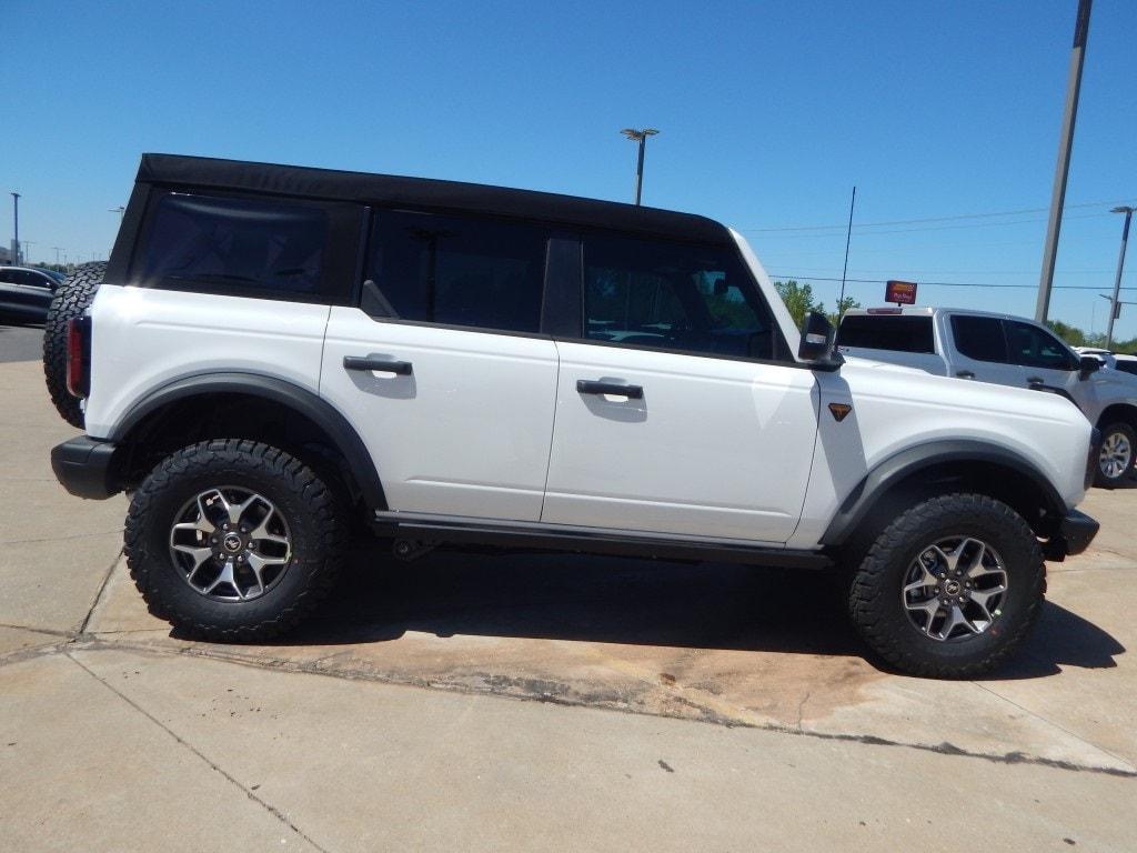 new 2024 Ford Bronco car, priced at $56,423