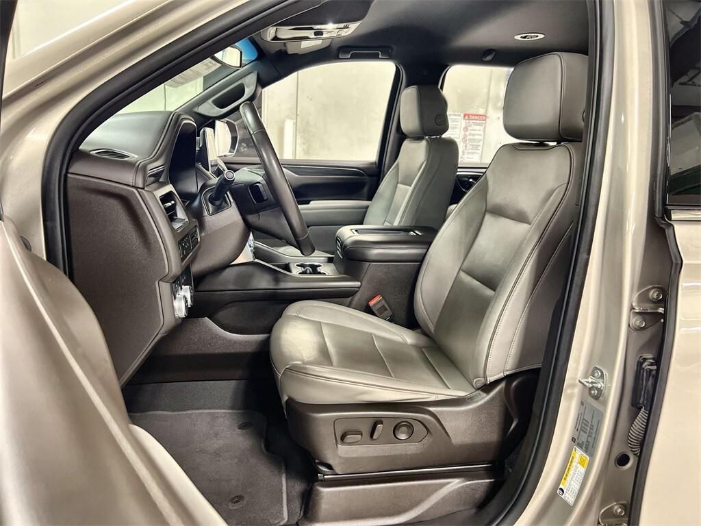 used 2023 GMC Yukon XL car, priced at $45,984