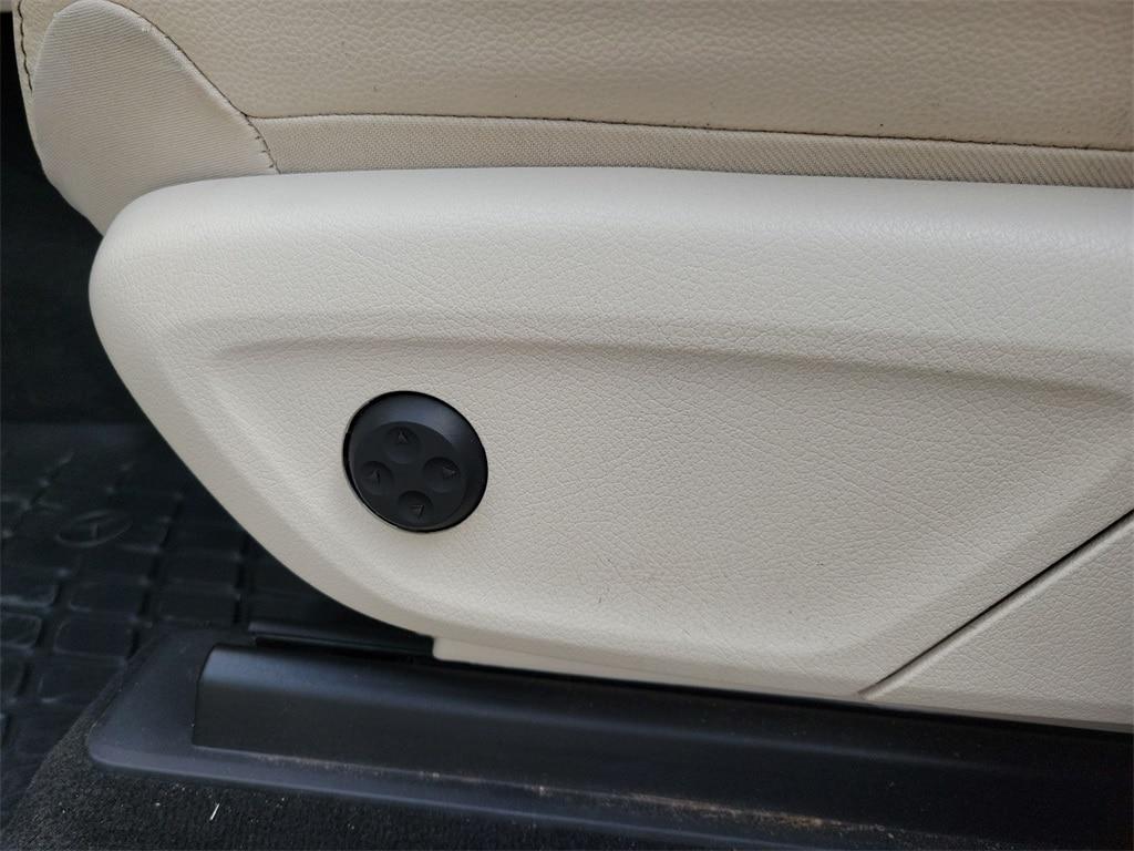 used 2022 Mercedes-Benz GLE 450 car, priced at $47,982