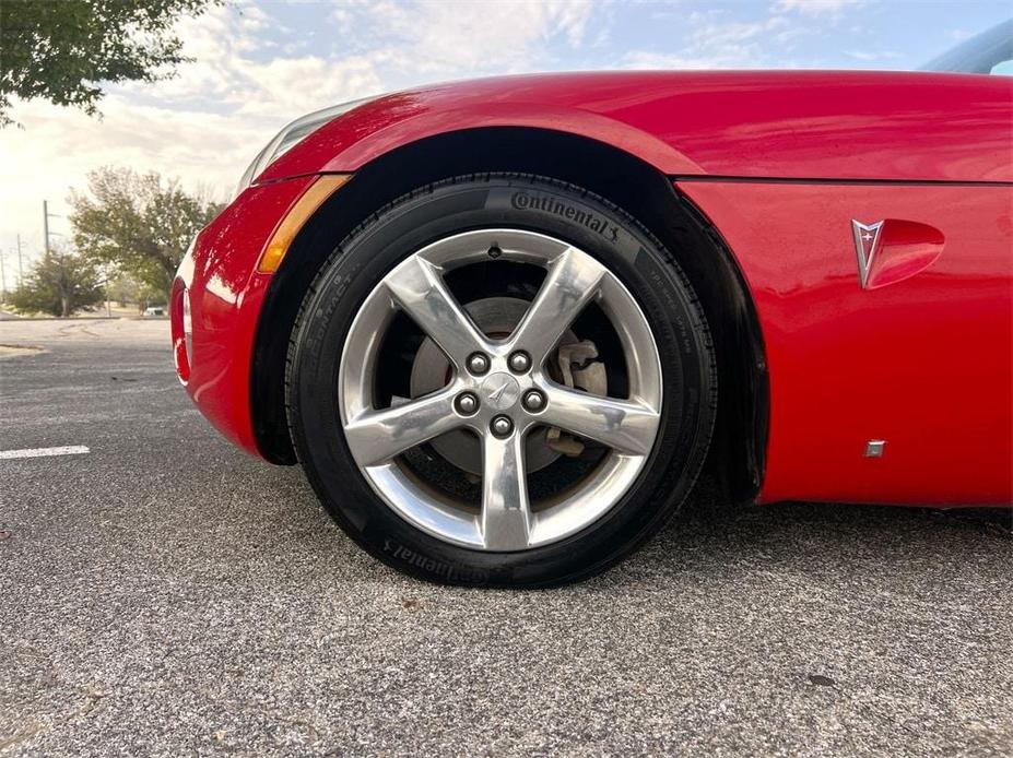 used 2006 Pontiac Solstice car, priced at $8,982