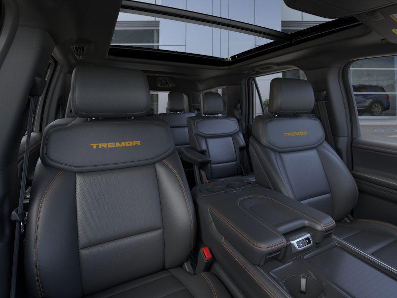 new 2025 Ford Expedition car, priced at $85,183