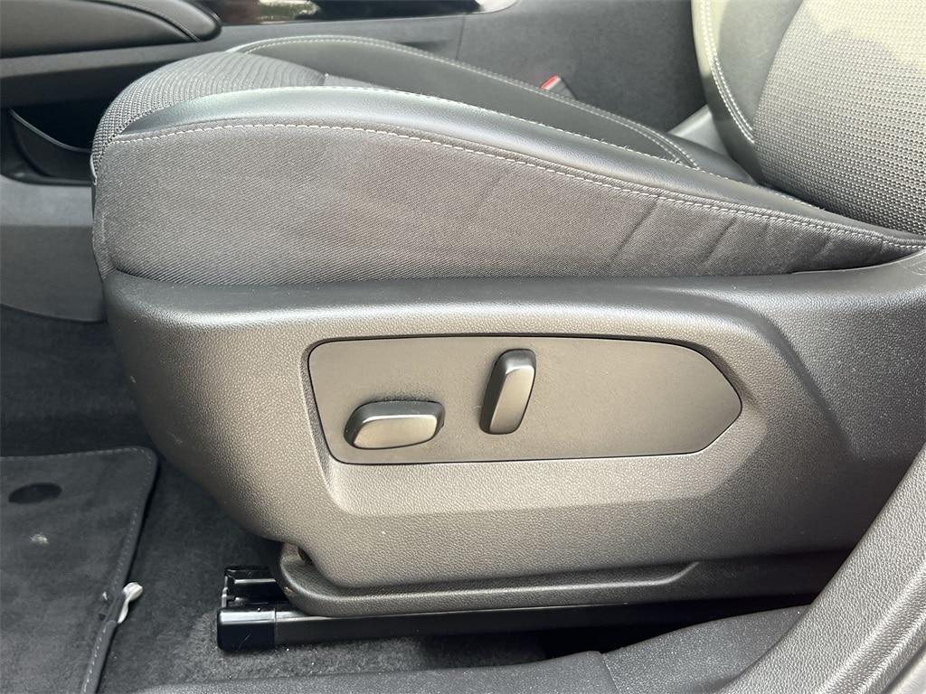 used 2023 Buick Envision car, priced at $21,423