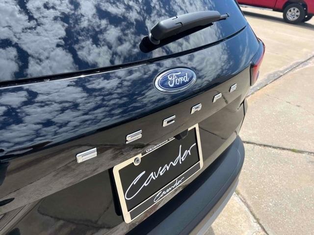 new 2024 Ford Escape car, priced at $27,370