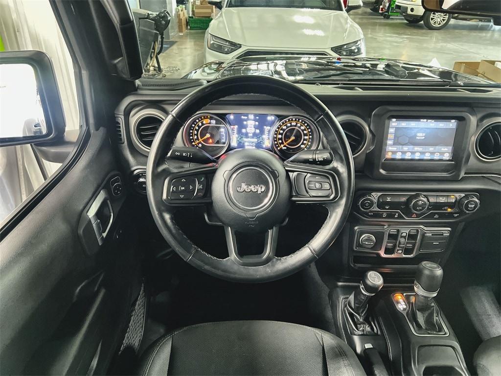 used 2021 Jeep Wrangler Unlimited car, priced at $27,984
