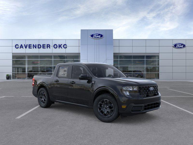 new 2025 Ford Maverick car, priced at $35,014