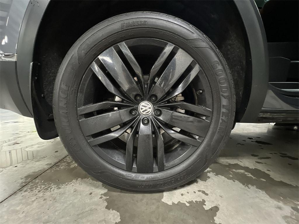 used 2019 Volkswagen Atlas car, priced at $21,682