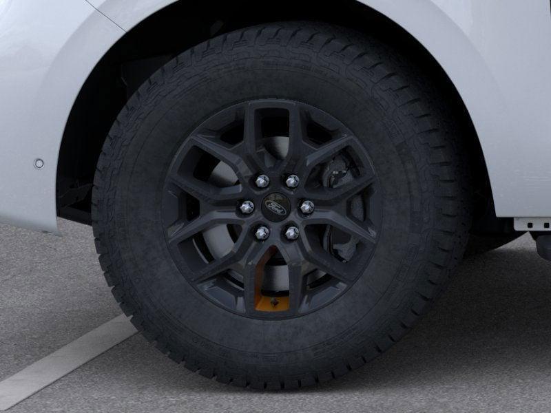 new 2025 Ford Expedition car, priced at $84,108
