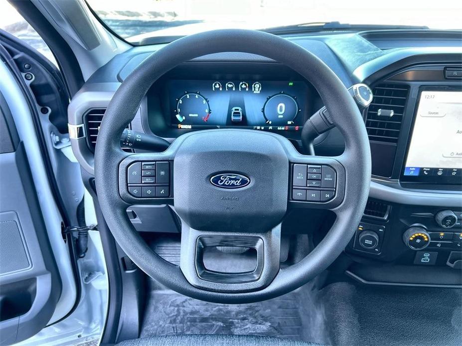 new 2024 Ford F-150 car, priced at $41,811