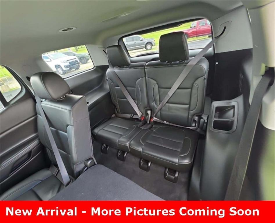 used 2023 GMC Acadia car, priced at $27,983