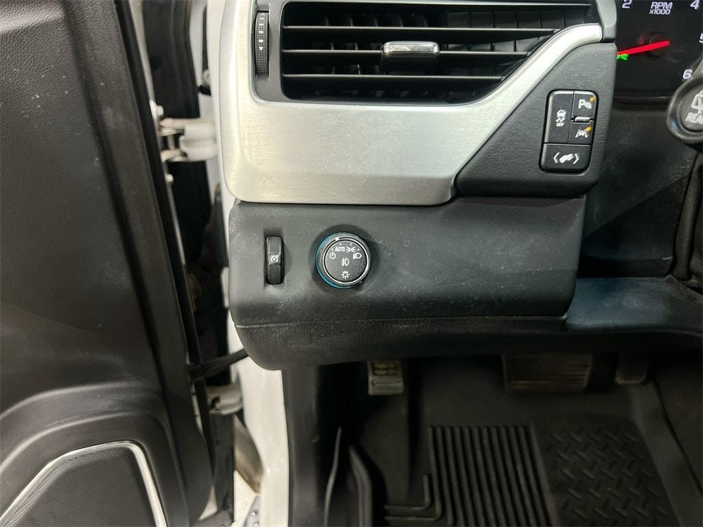 used 2020 GMC Yukon XL car, priced at $17,984