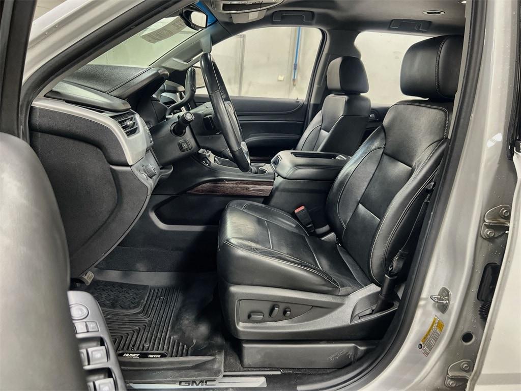 used 2020 GMC Yukon XL car, priced at $17,984