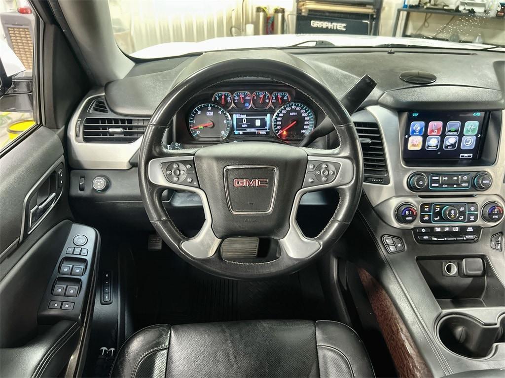 used 2020 GMC Yukon XL car, priced at $17,984