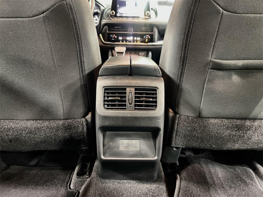 used 2024 Nissan Rogue car, priced at $26,282