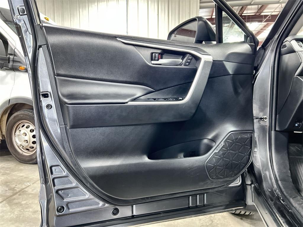 used 2022 Toyota RAV4 Hybrid car, priced at $35,922