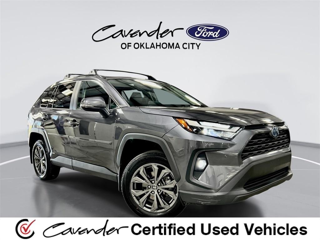 used 2022 Toyota RAV4 Hybrid car, priced at $35,922