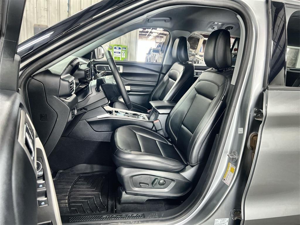 used 2024 Ford Explorer car, priced at $37,222