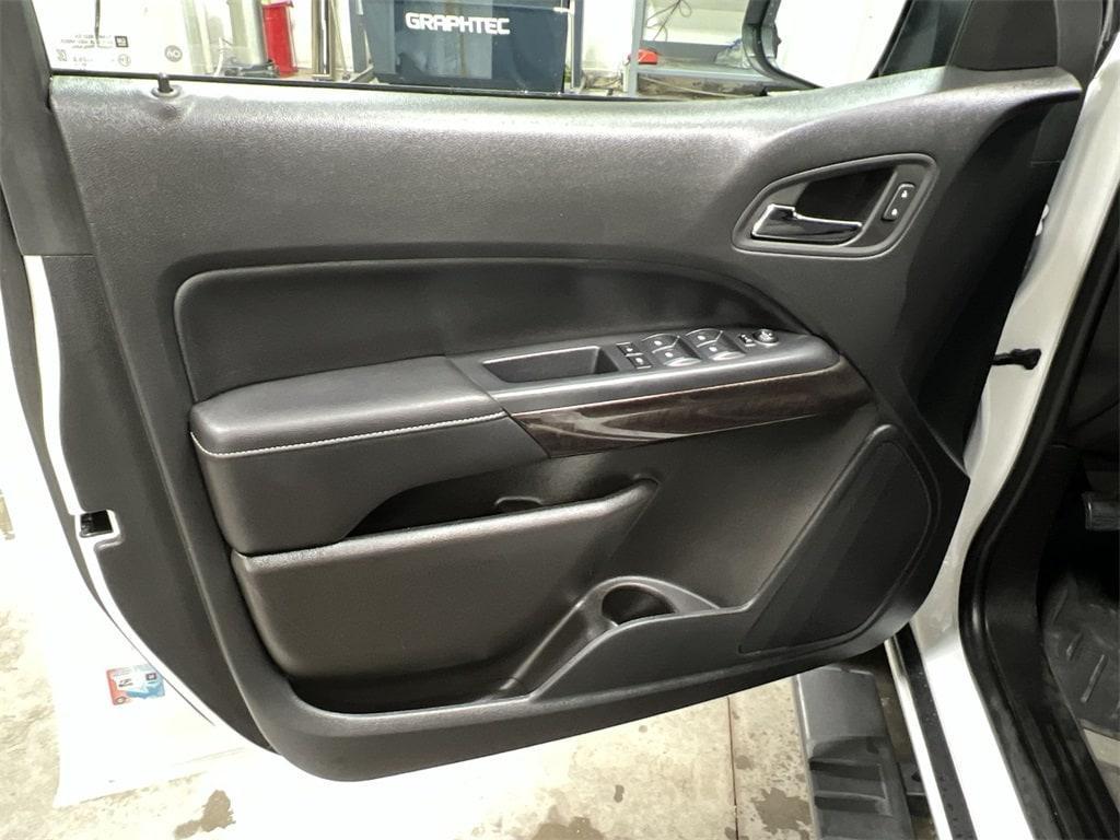 used 2022 GMC Canyon car, priced at $29,983