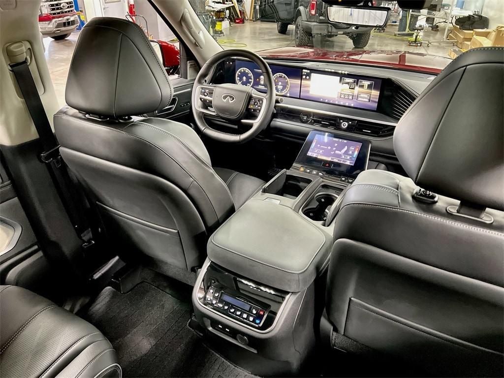 used 2025 INFINITI QX80 car, priced at $77,982