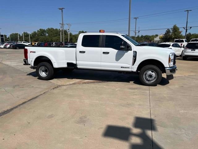 new 2024 Ford F-350 car, priced at $65,420