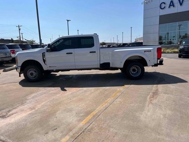 new 2024 Ford F-350 car, priced at $65,420