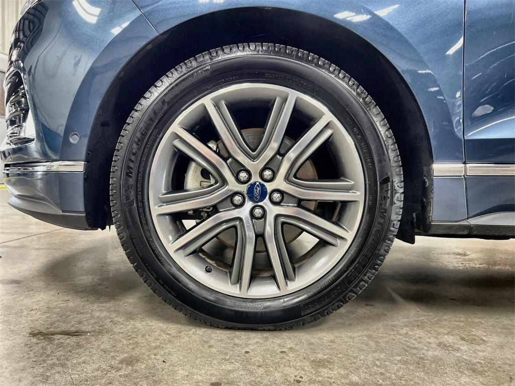 used 2019 Ford Edge car, priced at $19,382