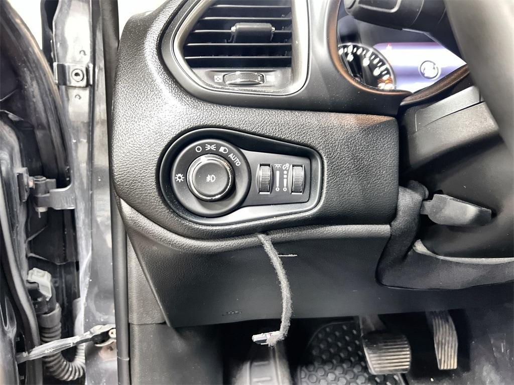 used 2022 Jeep Renegade car, priced at $17,984