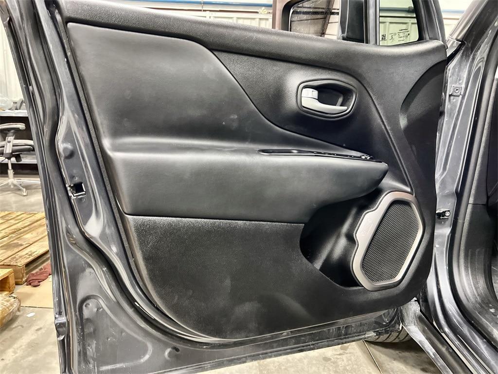 used 2022 Jeep Renegade car, priced at $17,984