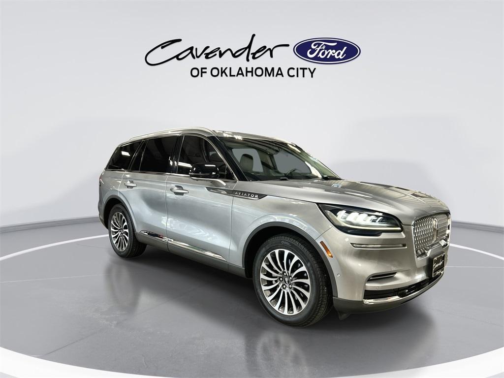 used 2023 Lincoln Aviator car, priced at $46,922