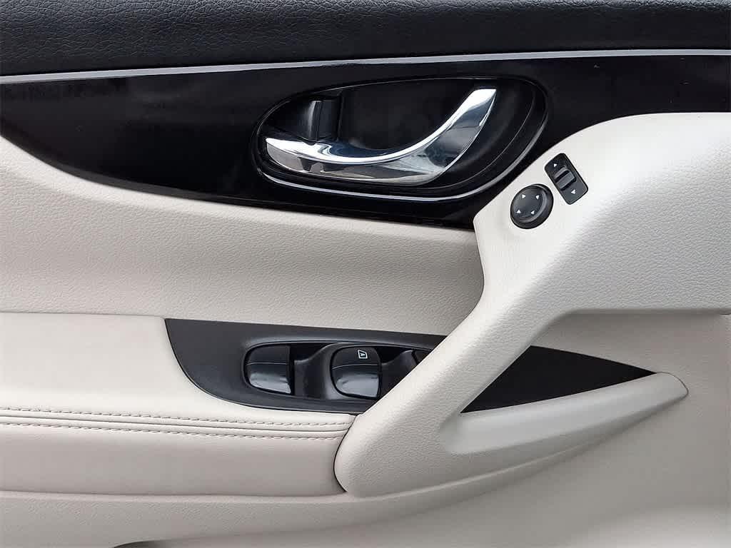 used 2019 Nissan Rogue Sport car, priced at $12,998