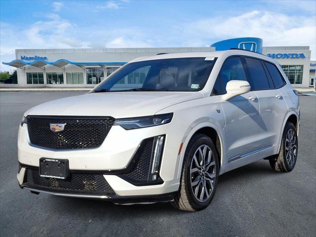 used 2023 Cadillac XT6 car, priced at $35,889