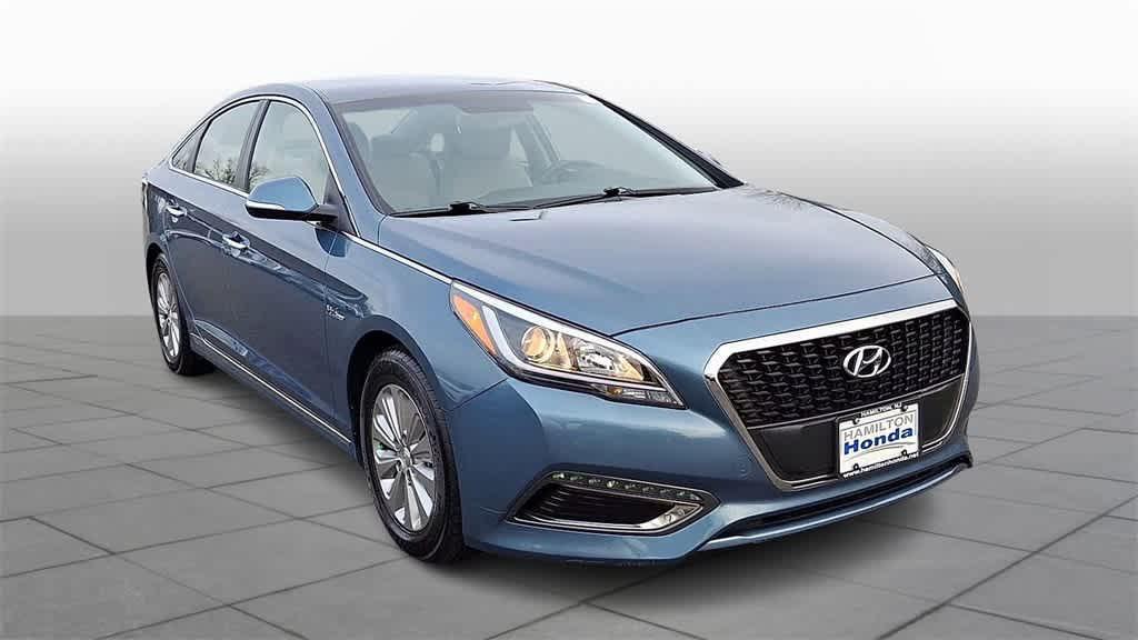 used 2016 Hyundai Sonata Hybrid car, priced at $11,798