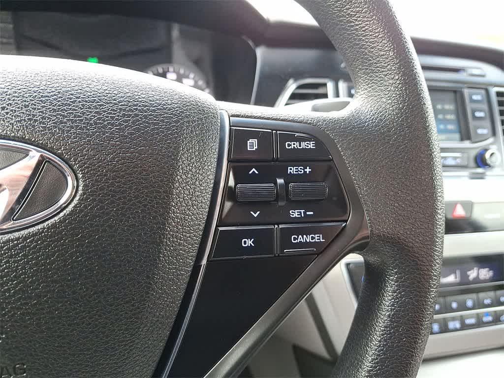 used 2016 Hyundai Sonata Hybrid car, priced at $11,798