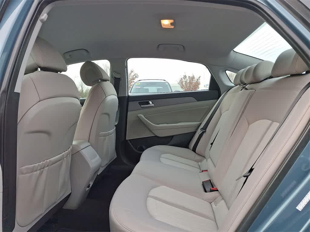 used 2016 Hyundai Sonata Hybrid car, priced at $11,798