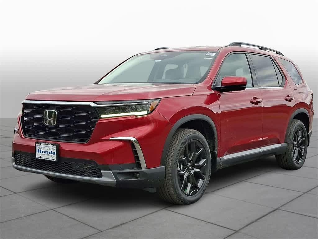 new 2025 Honda Pilot car, priced at $52,180