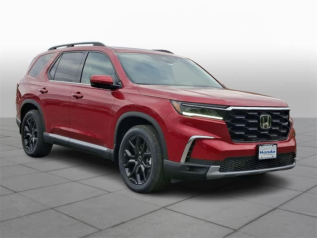 new 2025 Honda Pilot car, priced at $52,180