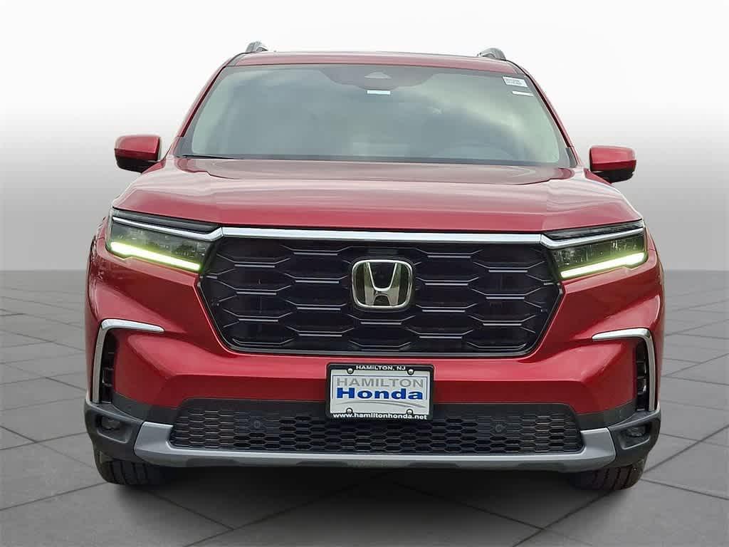 new 2025 Honda Pilot car, priced at $52,180