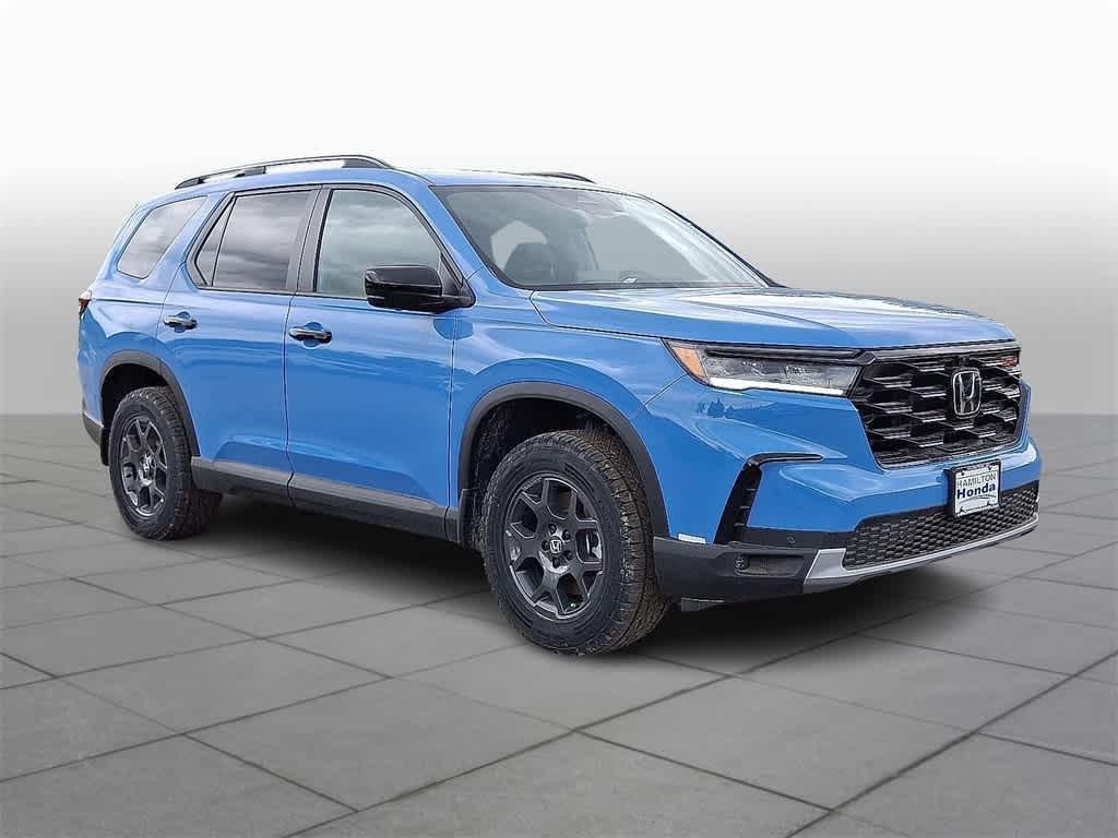 new 2025 Honda Pilot car, priced at $49,350