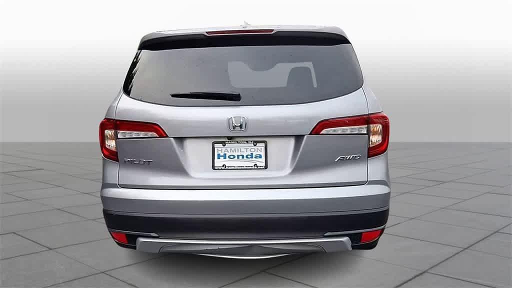 used 2022 Honda Pilot car, priced at $27,299