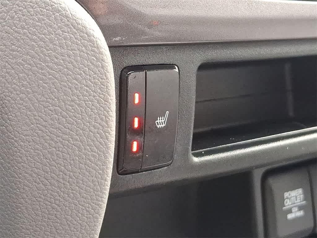 used 2022 Honda Pilot car, priced at $27,299