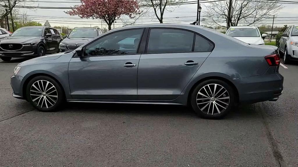 used 2016 Volkswagen Jetta car, priced at $7,895
