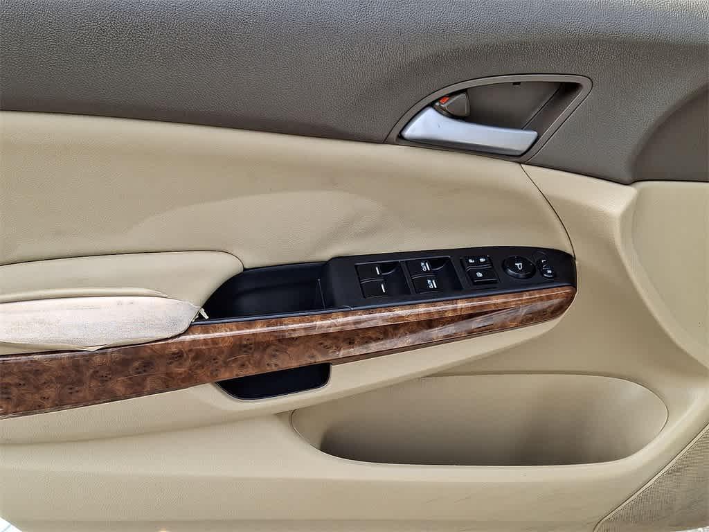 used 2009 Honda Accord car, priced at $6,498